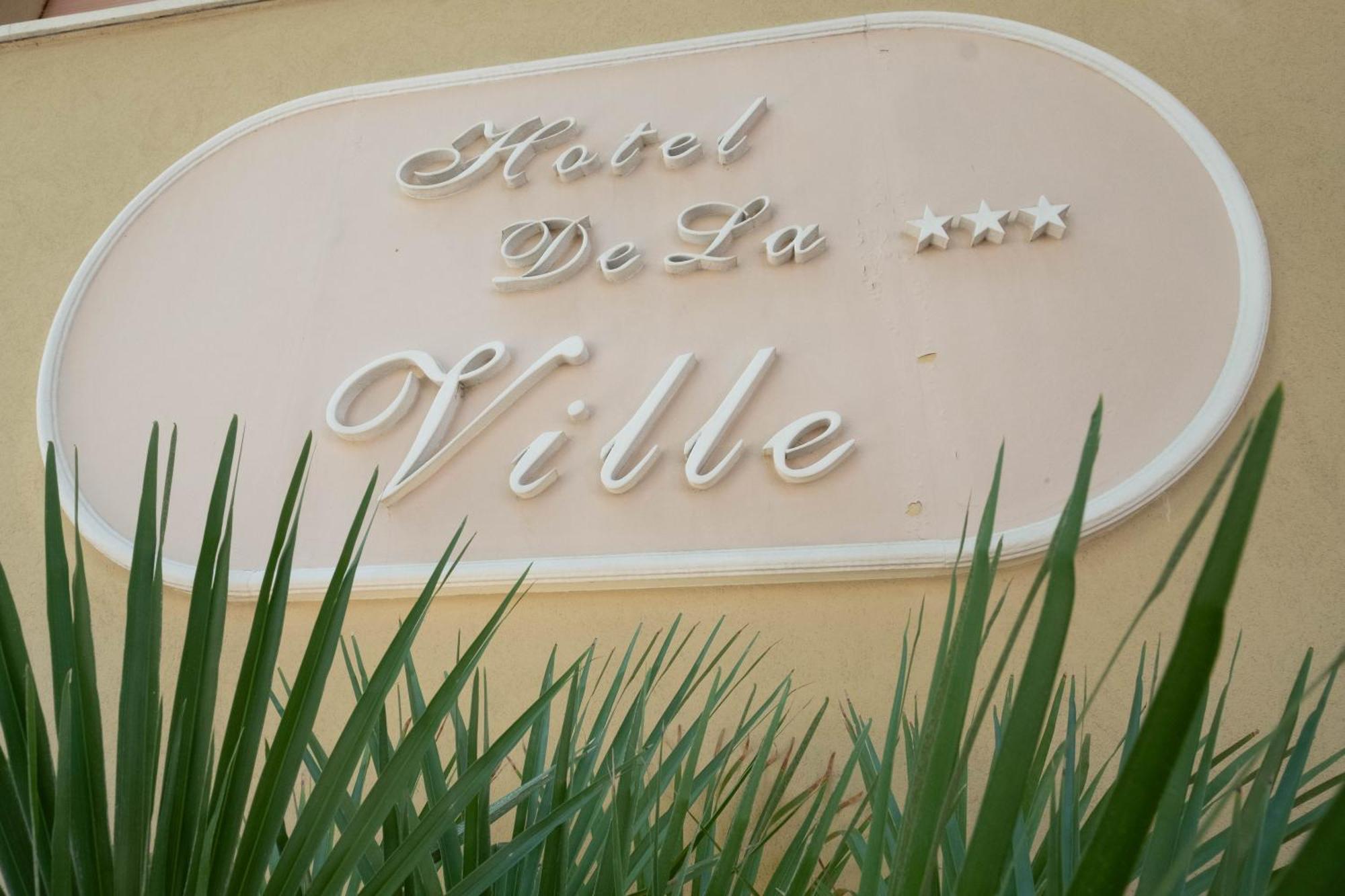 Hotel De La Ville Rimini Exterior photo